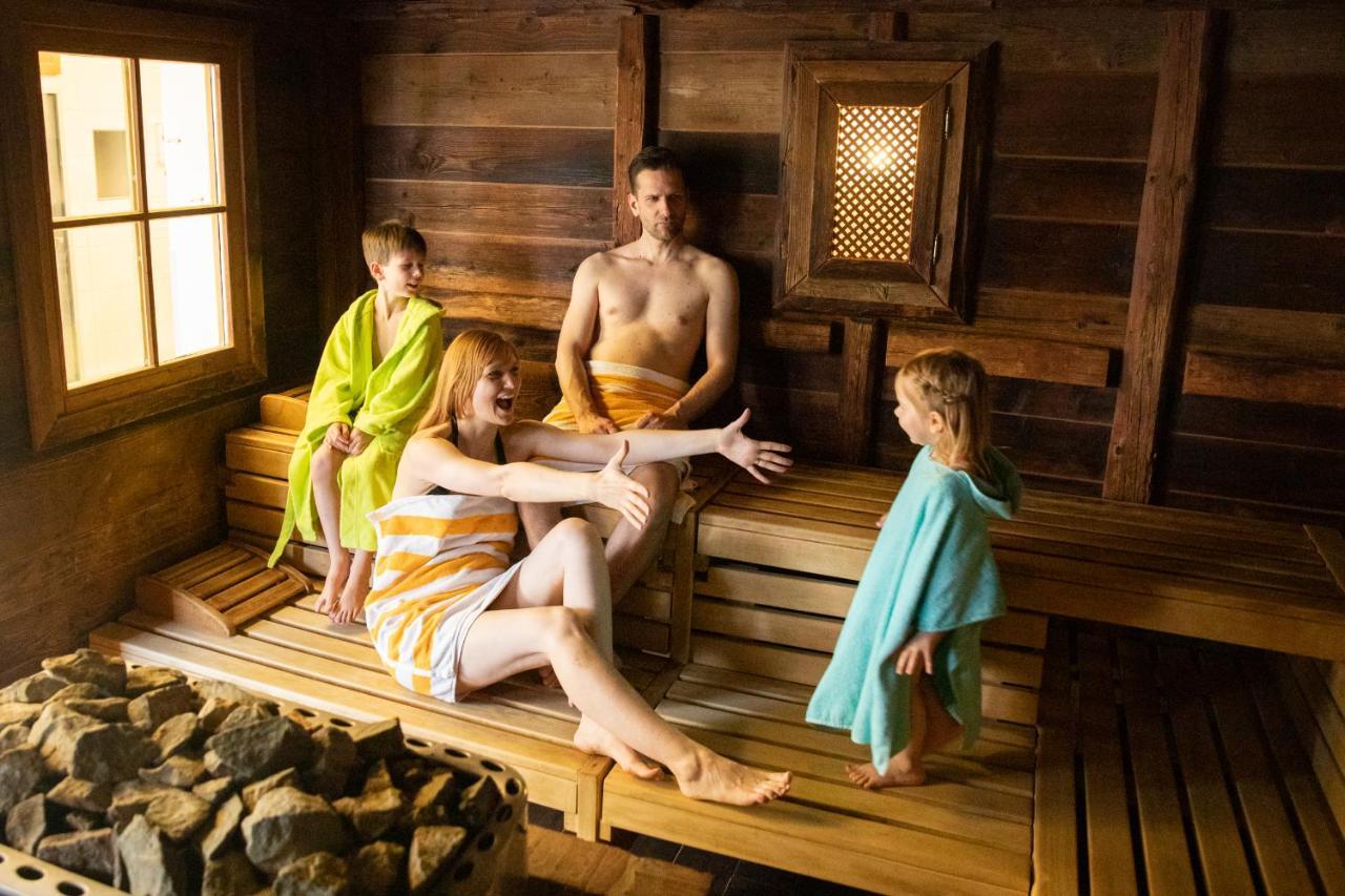 Familien Wellness Hotel Seeklause Mit Grossem Abenteuerspielplatz "Piraten-Insel-Usedom" Kinder Immer All-Inklusive & Getraenke Ganztags Inklusive Trassenheide Luaran gambar