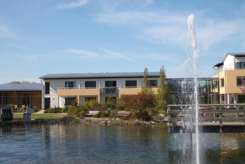 Familien Wellness Hotel Seeklause Mit Grossem Abenteuerspielplatz "Piraten-Insel-Usedom" Kinder Immer All-Inklusive & Getraenke Ganztags Inklusive Trassenheide Luaran gambar